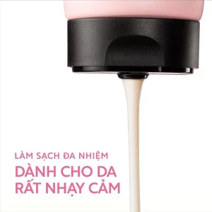 Sữa rửa mặt Cocoon dành cho da nhạy cảm
